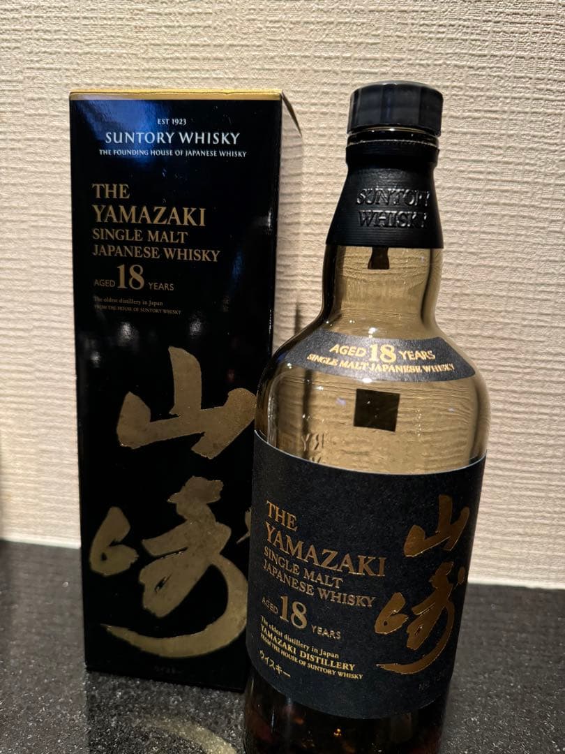 山崎 18年 シングルモルトウイスキー 700ml 空瓶