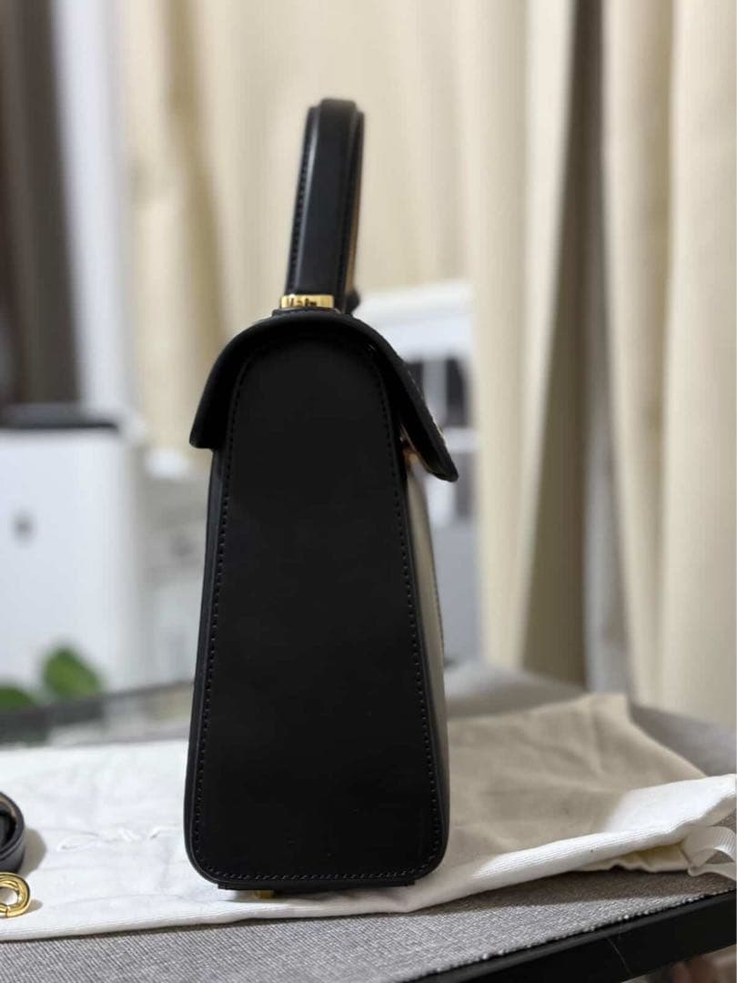 【ショーン】美品カフネ　スタンスバッグ　ブラック