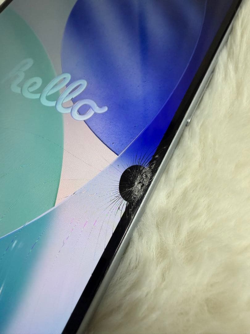 Apple iPhone 15 ブルー