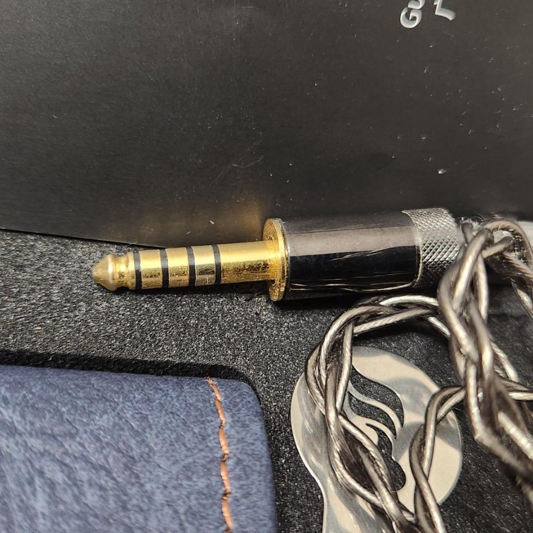 Fiio FD7 有線イヤホン ベリリウム振動板搭載