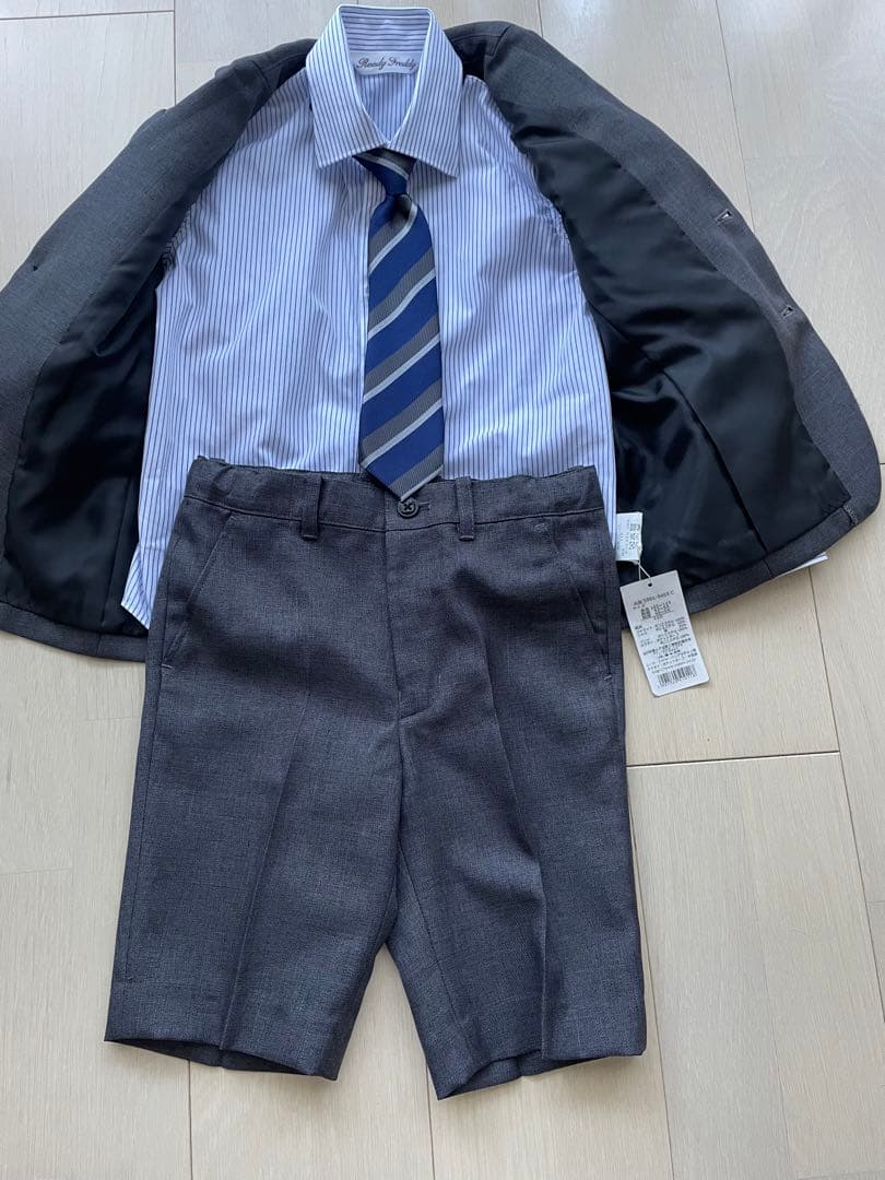 【試着のみ】Ready Freddy ベーシックスーツセット