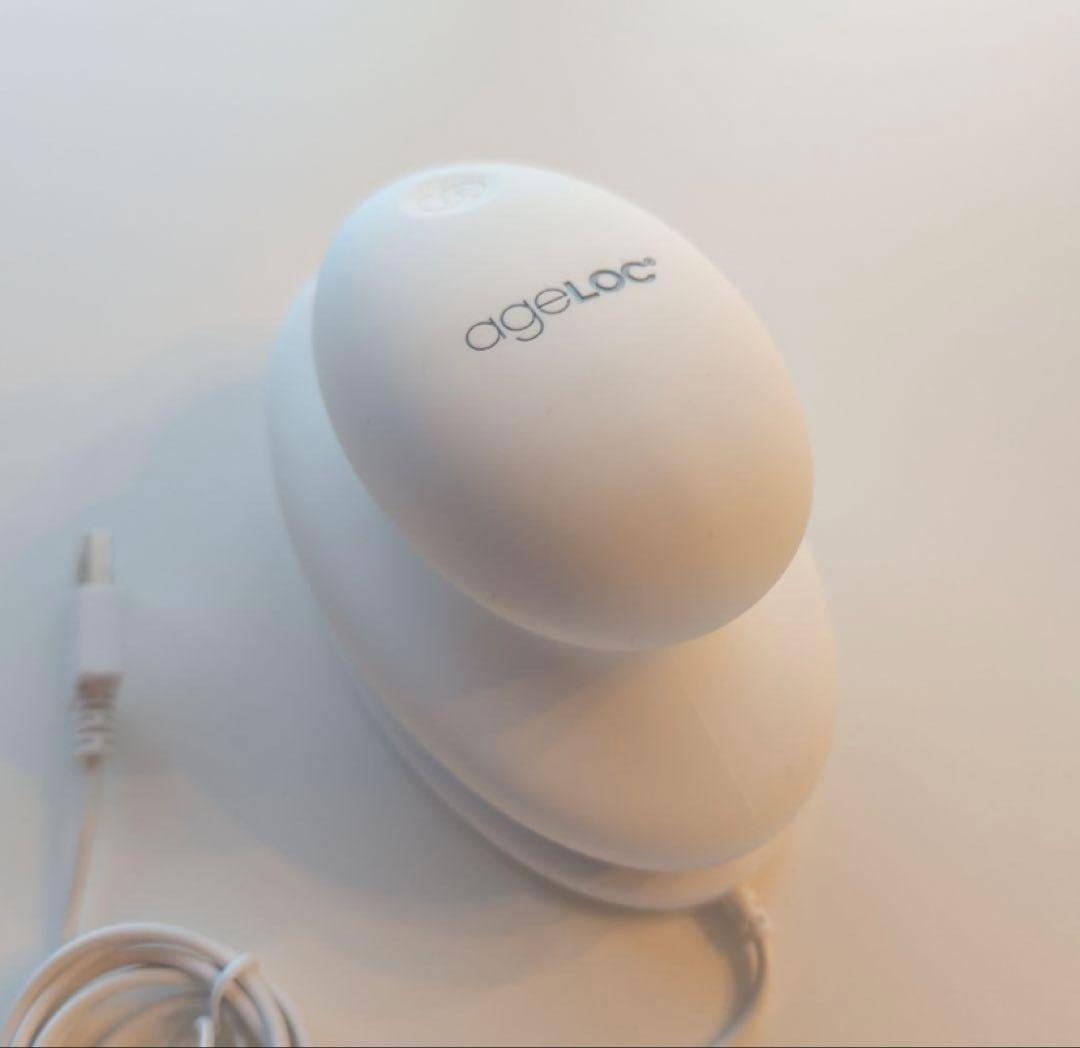 ウェルスパiO ageLOC 美顔器 USB充電式 ホワイト