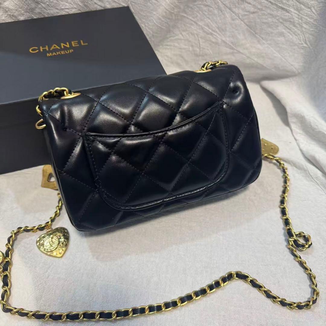 VIP限定 ノベルティ ハートチェーン ショルダーバッグ