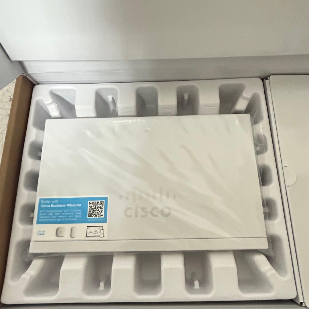 未使用　Cisco Business 110シリーズ CBS110-16T