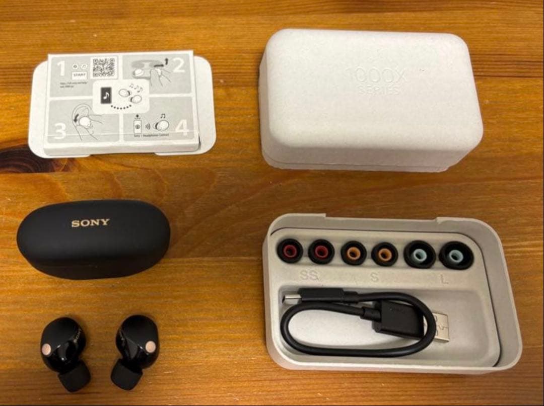 【超極美品】SONY WF-1000XM5 充電ケース【最終値下げ早者勝ち】