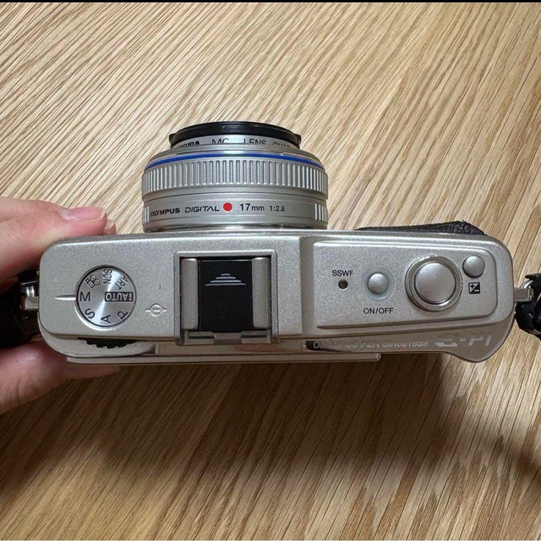オリンパス　OLYMPUS PEN E-P1 ミラーレス一眼　レンズセット　本体