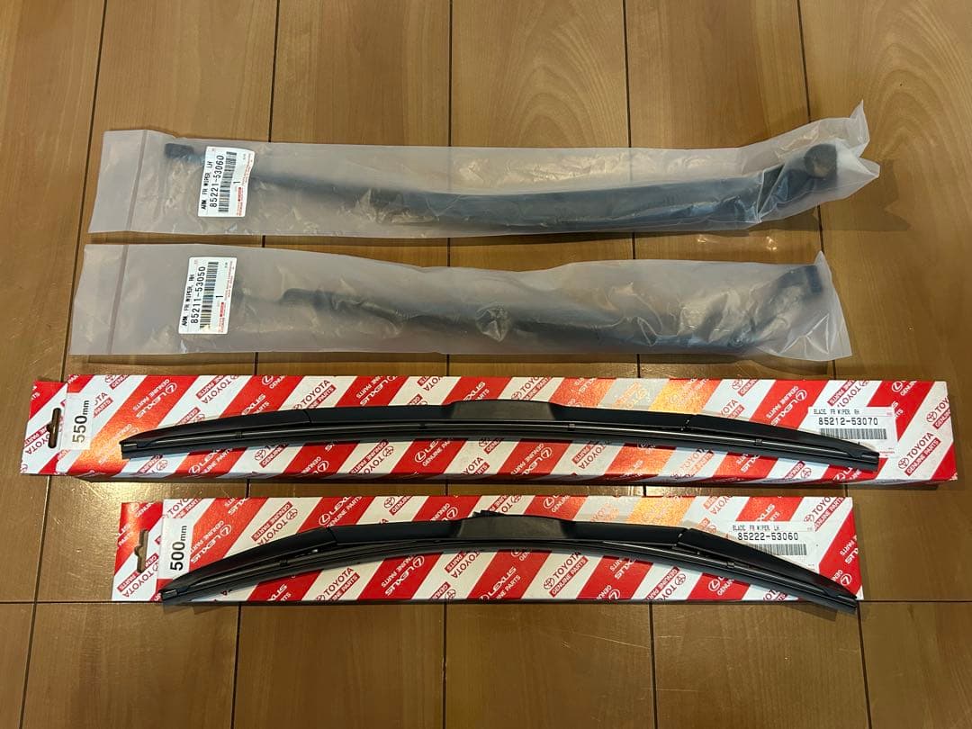 レクサス純正 ワイパーアーム ワイパーブレード ハイエース ワイド 新品 未使用