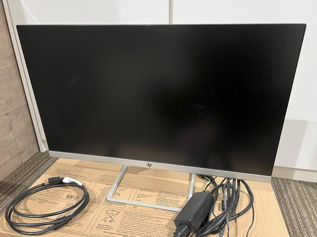 美品 HP 24fw 24インチ 液晶ディスプレイ HDMIケーブル付 動作OK