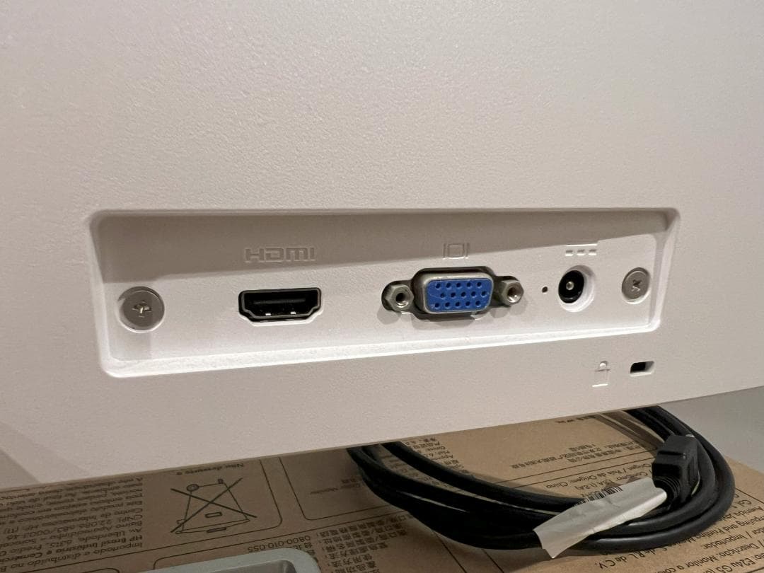 美品 HP 24fw 24インチ 液晶ディスプレイ HDMIケーブル付 動作OK