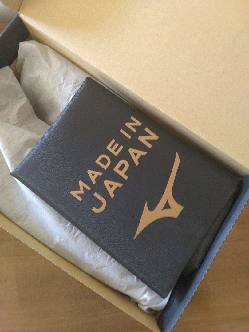 ★モレリア 2 JAPAN AG　BRIGHT GOLD PACK　27.5㎝