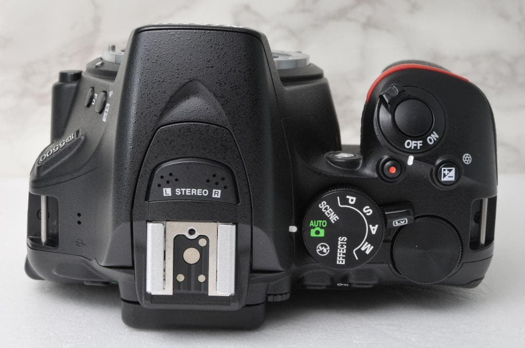 Nikon D5500 ボディ⭐️Wi-Fi スマホ転送 一眼レフカメラ ニコン