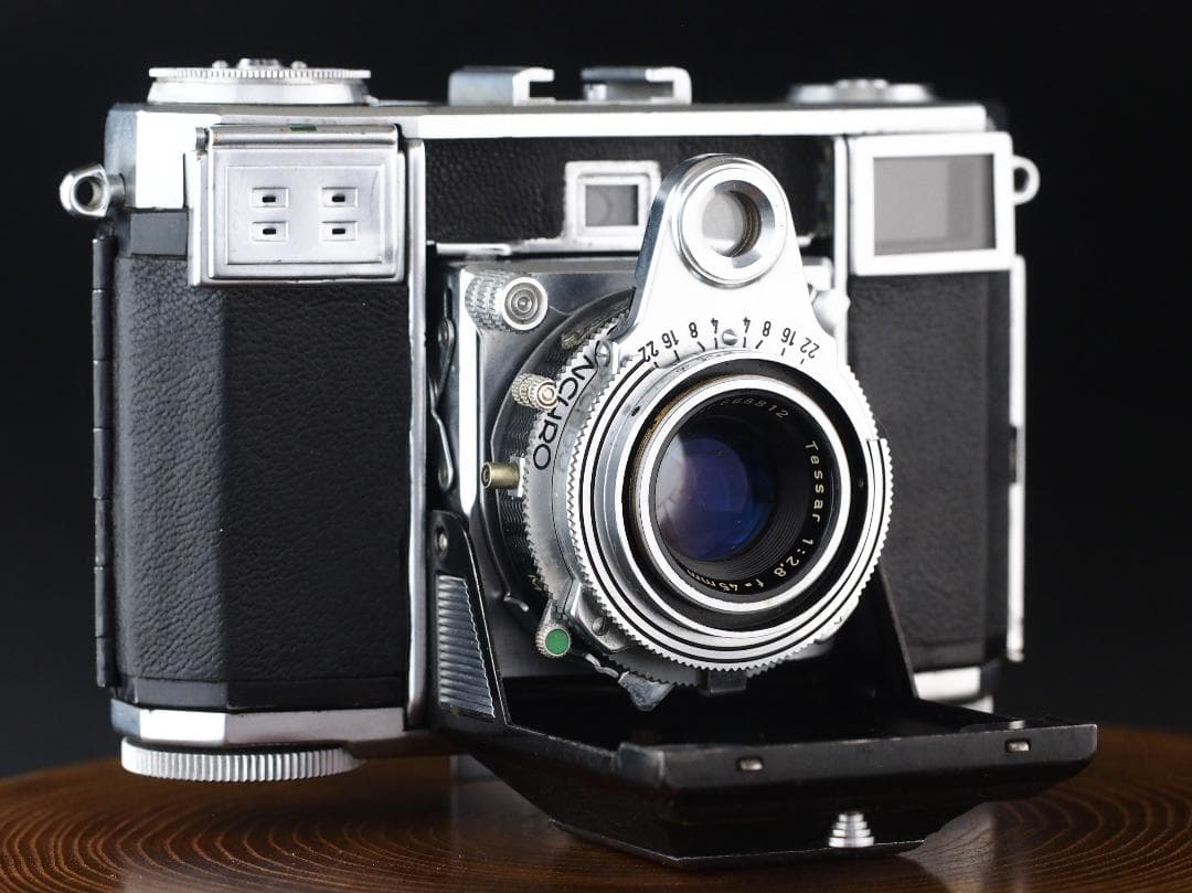 ZEISS IKON CONTESSA 35 TESSAR 2.8/45 RF機
