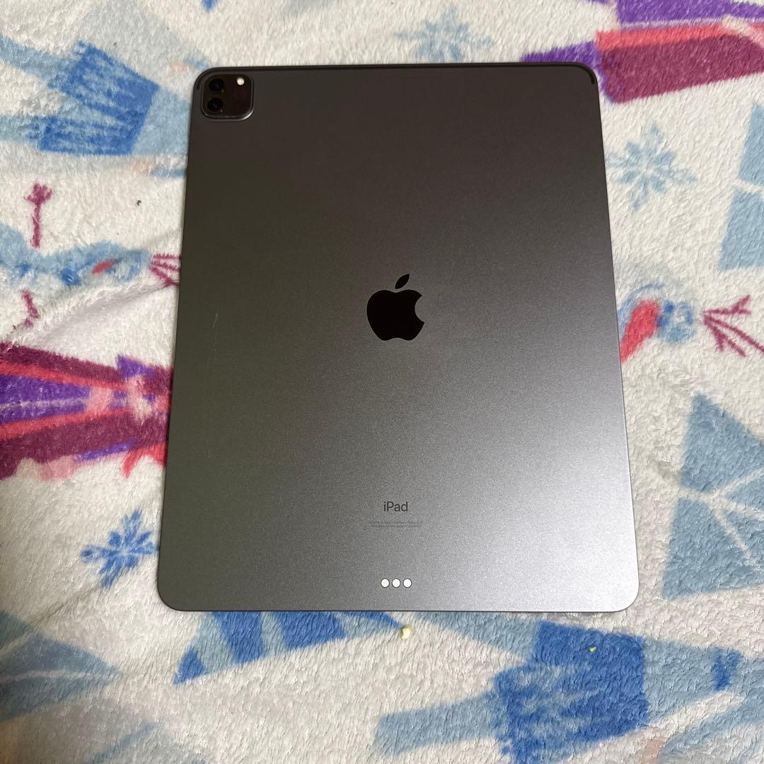 iPadpro12.9第5世代128GB Wi-Fi+キーボード