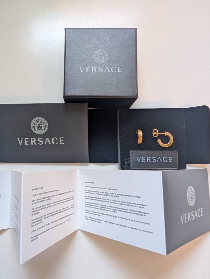 VERSACE グレカリングピアス ゴールド 両耳用