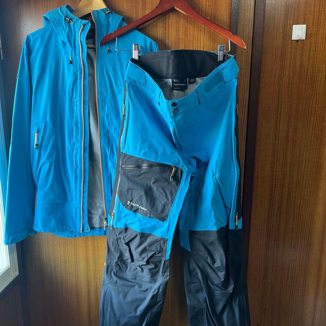 Peak Performance スキーウェアセット