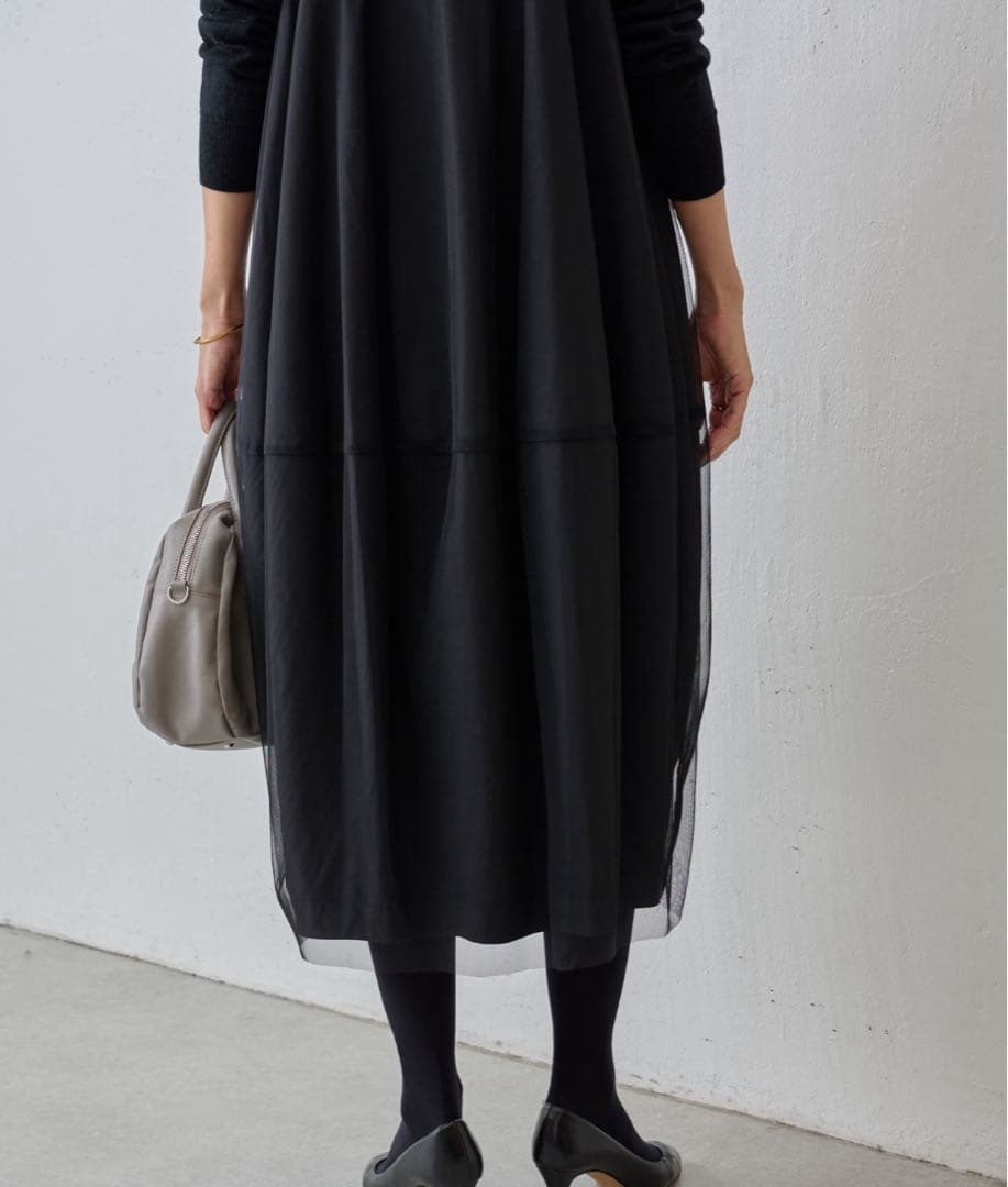 美品 ビアズリー beardsleyニットチュール マル ワンピース ブラック