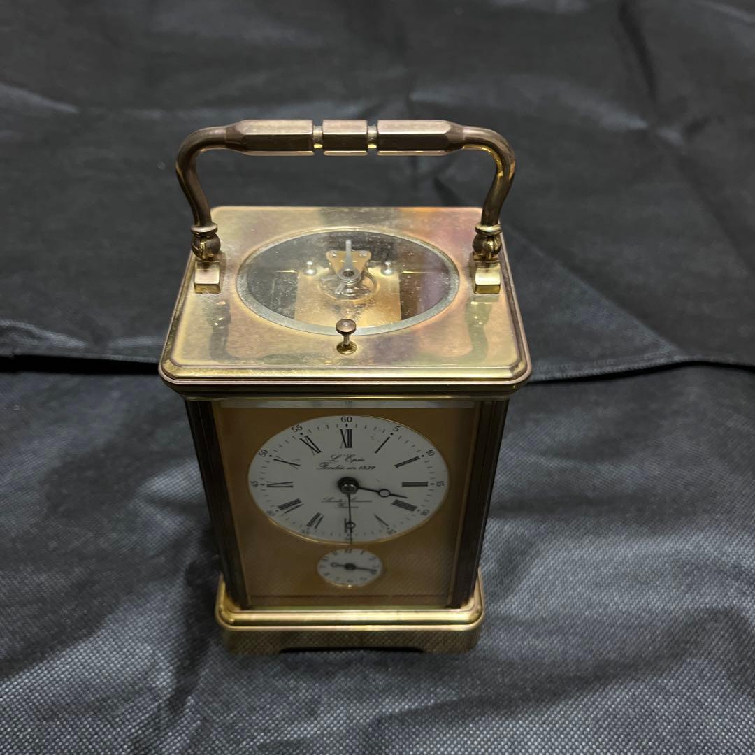 クラシックハンドル付き置時計