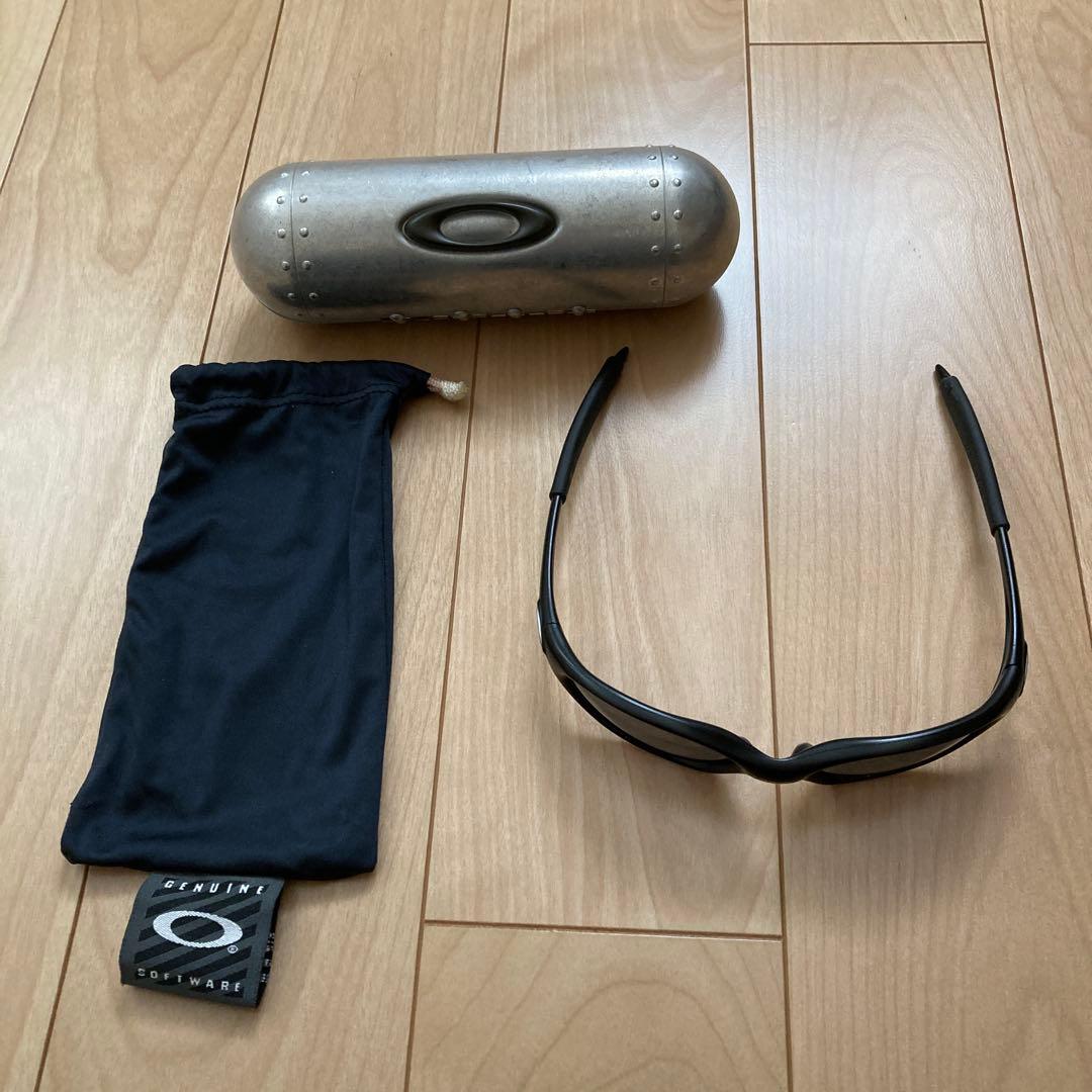 （価格交渉可・送料込）Oakley ミニッツ　ケース付