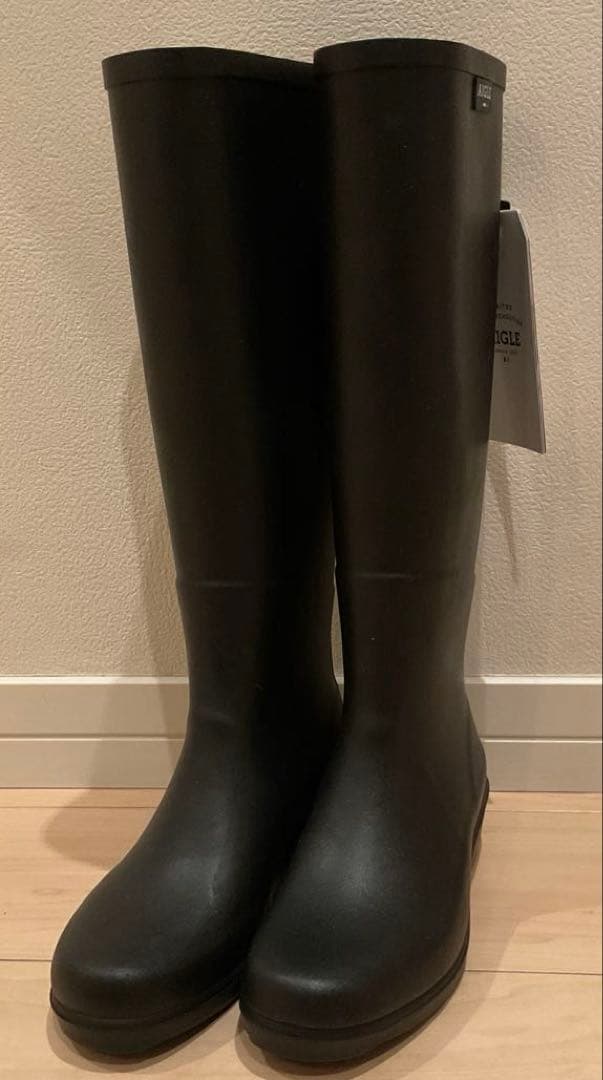 【曲線美で美脚に！】未使用AIGLE JULIETTE 22.5cmレインブーツ
