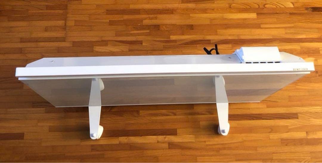 CAMPA ベルリス ホワイト XCVER10WH 遠赤外線 ヒーター ホワイト