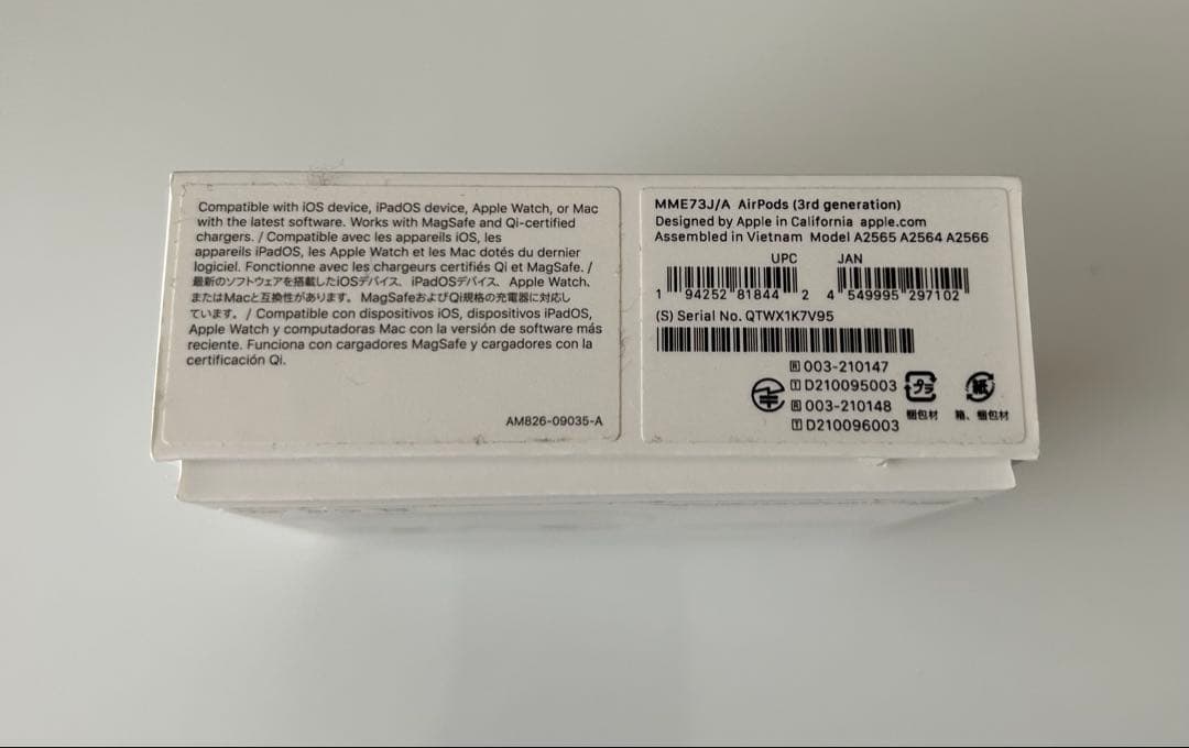 Apple AirPods 第3世代 MagSafe Lightning