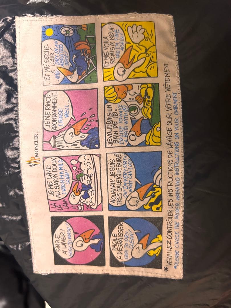 モンクレールダウンジャケット