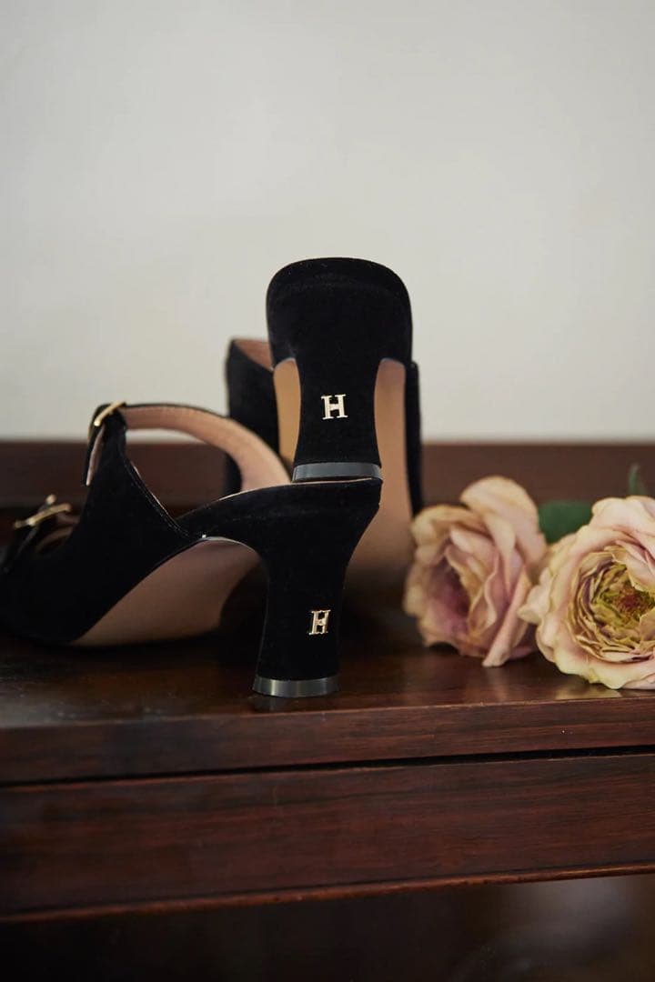 Herlipto Mademoiselle Mules ブラック37 小嶋陽菜