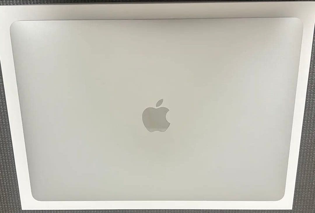 MacBook本体 Apple MacBook Pro 2020