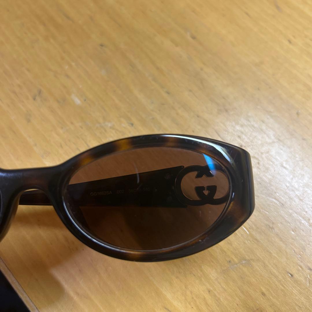 金欠です。 【GUCCI/グッチ】オーバル サングラス GG1662SA 002