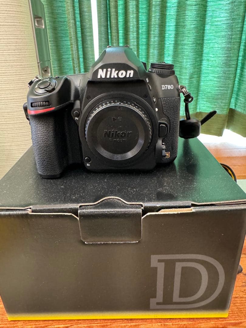 【美品】Nikon D780 デジタル一眼レフ　ショット数500程度
