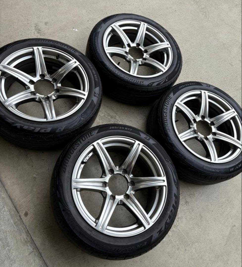 ⭐︎早い者勝ち⭐︎タイヤホイール4本セット17インチ　205/55/R17