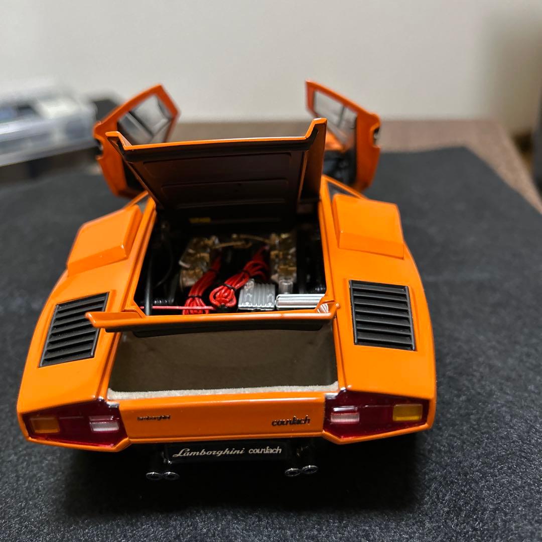 京商1/18ランボルギーニ カウンタック