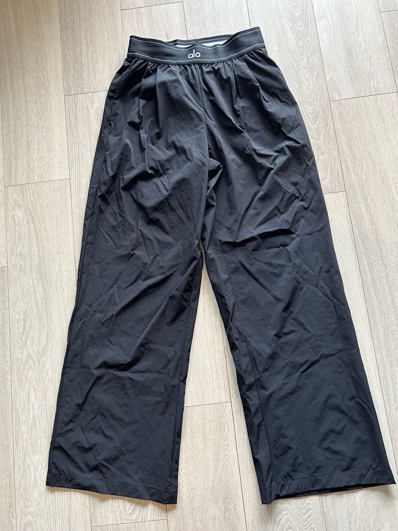 Alo Yoga ヨガパンツ