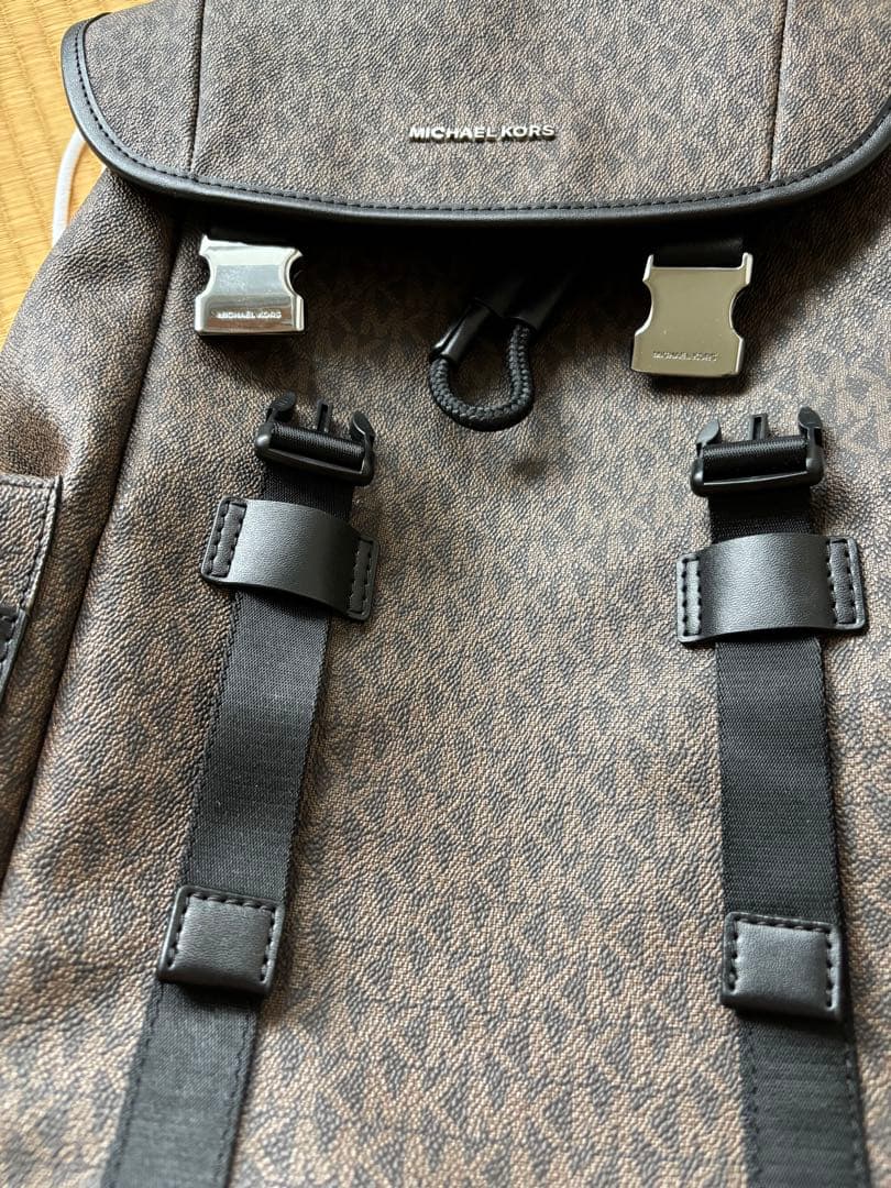 新品未使用MICHAEL KORS リュックにゃんさん專用