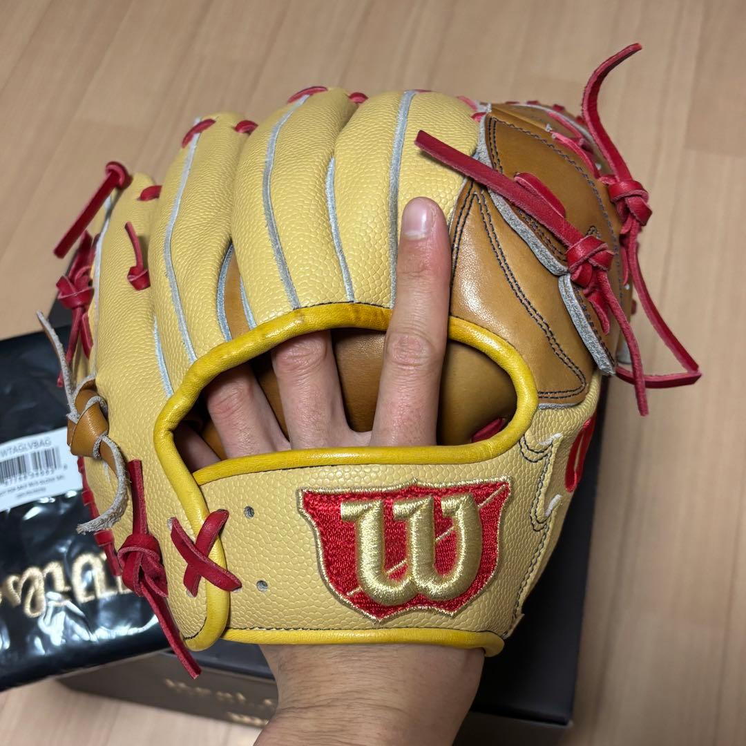 ウィルソン　軟式　オーダーグラブ　投手用　18型