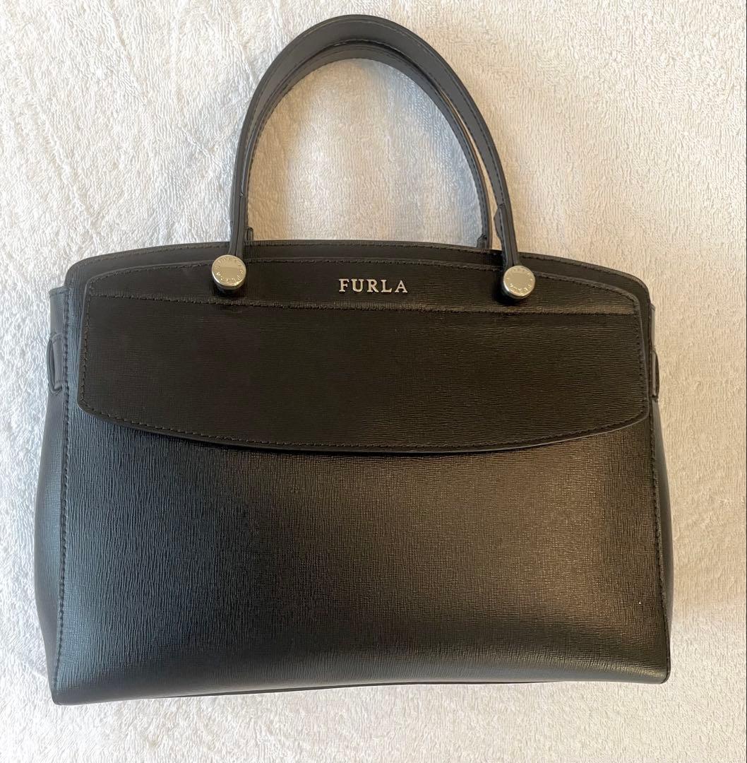 【極美品】FURLA ブラック 　濃紺　ネイビー　フルラ　ハンドバッグ