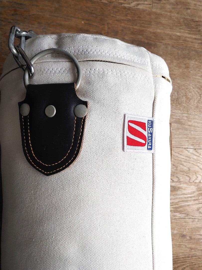 【送料込み】美品！サンドバッグ 白帆布製（小小）RO500 格闘技練習用