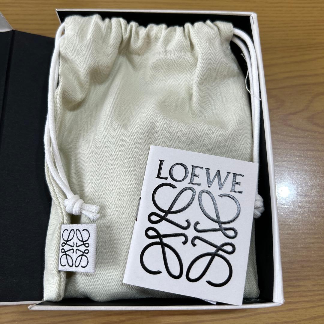 ロエベ　LOEWE アナグラム チャーム（カーフ）