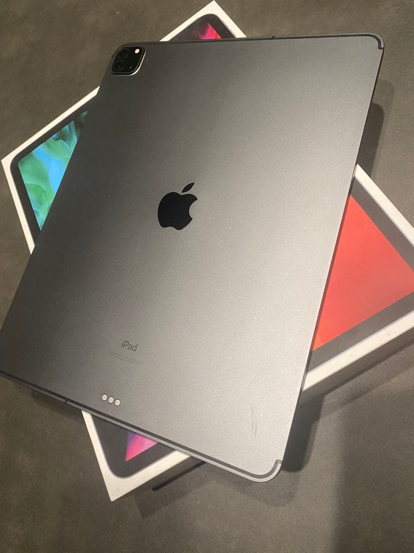 iPad Pro 12.9 第4世代 128GB + magickeyboard