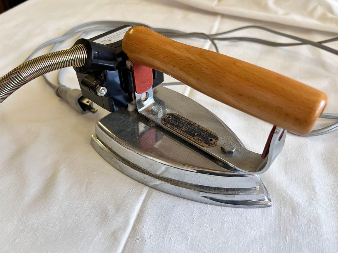 タキイ5型自動アイロン