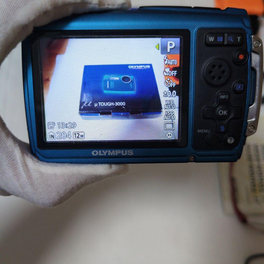 OLYMPUS　μTough-3000+フローティングストラップ　【防水カメラ】