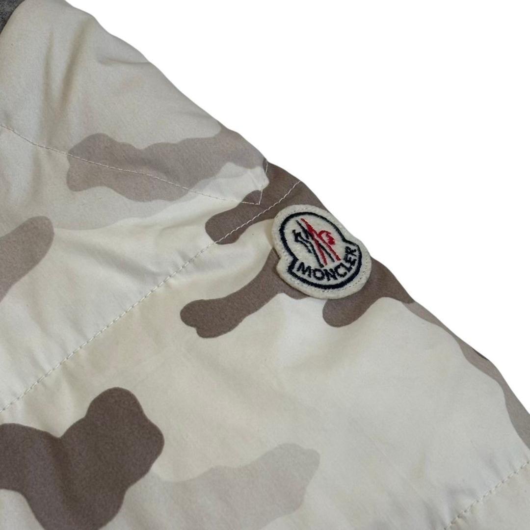 MONCLER モンクレール ダウンジャケットバーモント迷彩柄サイズ0 Sサイズ