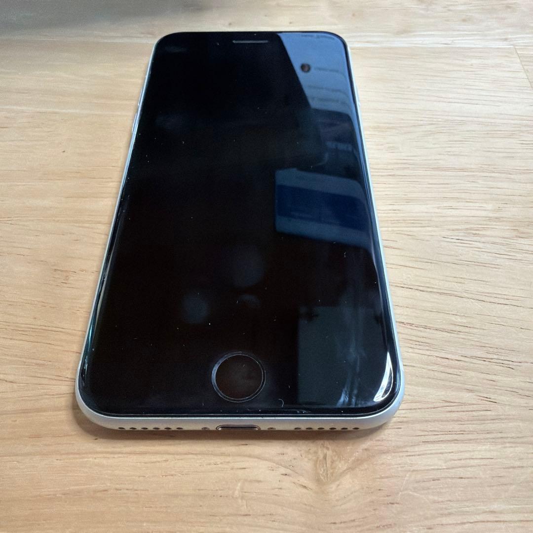 スマートフォン本体 iPhone SE 128GB