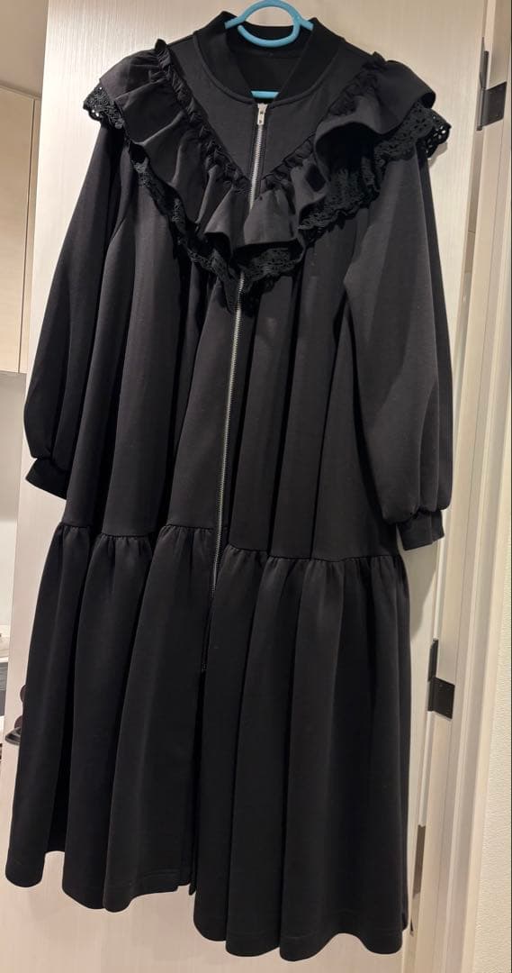 Candy Stripper ワンピース 黒色