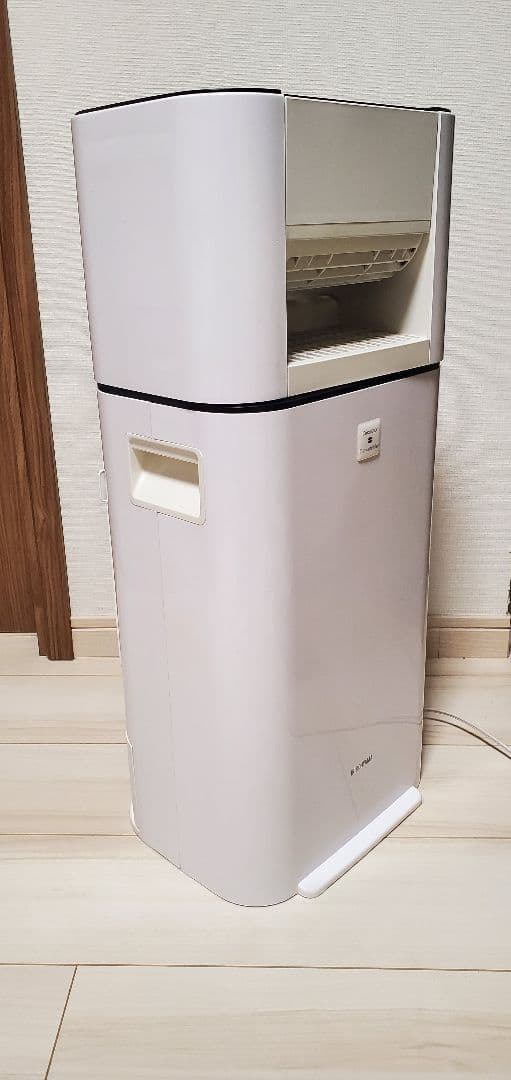【花粉時の室内干しに最適】アイリスオーヤマ除湿機IJD-I50-W 2021年製