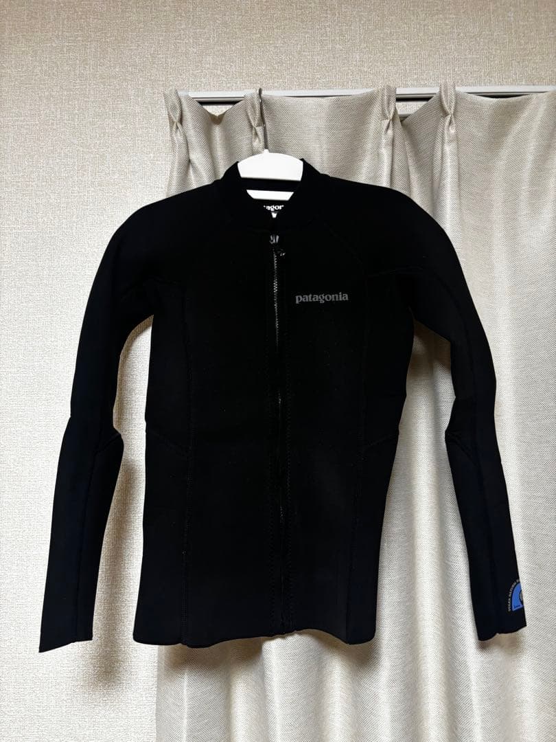 パタゴニア　レディース　タッパー　2mm