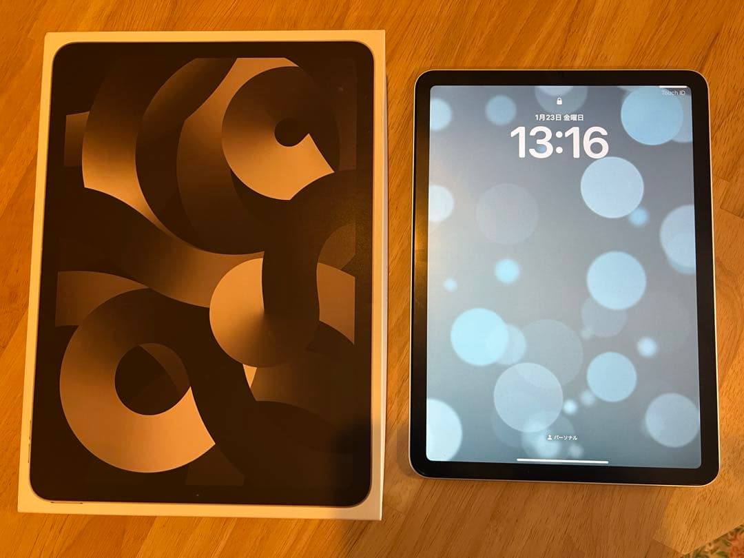 iPad Air 第5世代 64GB Wi-Fiモデル スターライト 箱付き