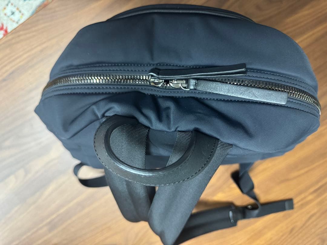 ✴*︎様 美品MONCLERブラックリュック・オークションは1/17（土）で終了