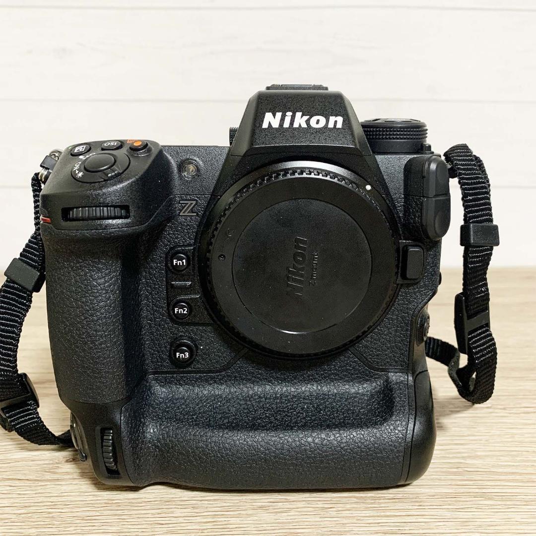 【美品】ニコン Nikon Z9 ボディ デジタル ミラーレス 一眼カメラ