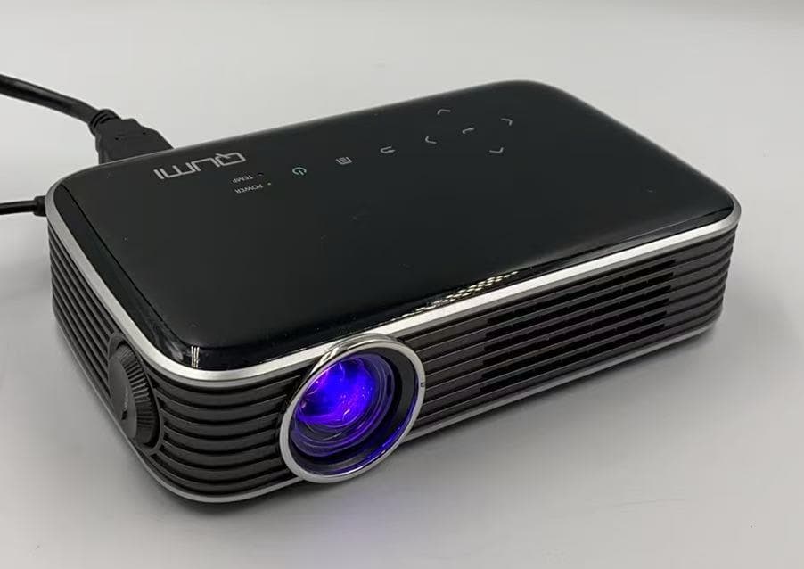 Vivitek QUMI プロジェクター QUMI-Q8-BK ▲ 動作品！中古